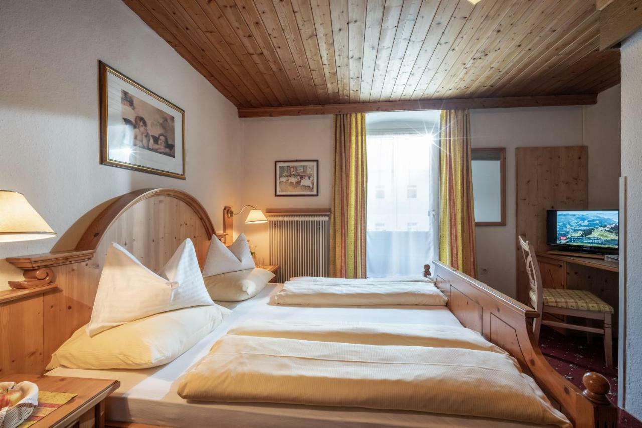 Hotel Garni Tirolerhof Гопфгартен-ім-Бріксенталь Екстер'єр фото